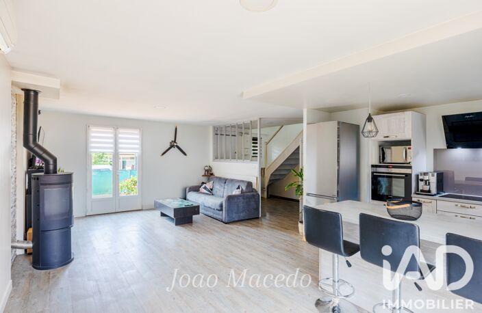 Vente Maison/villa 6 pièces — photo 2