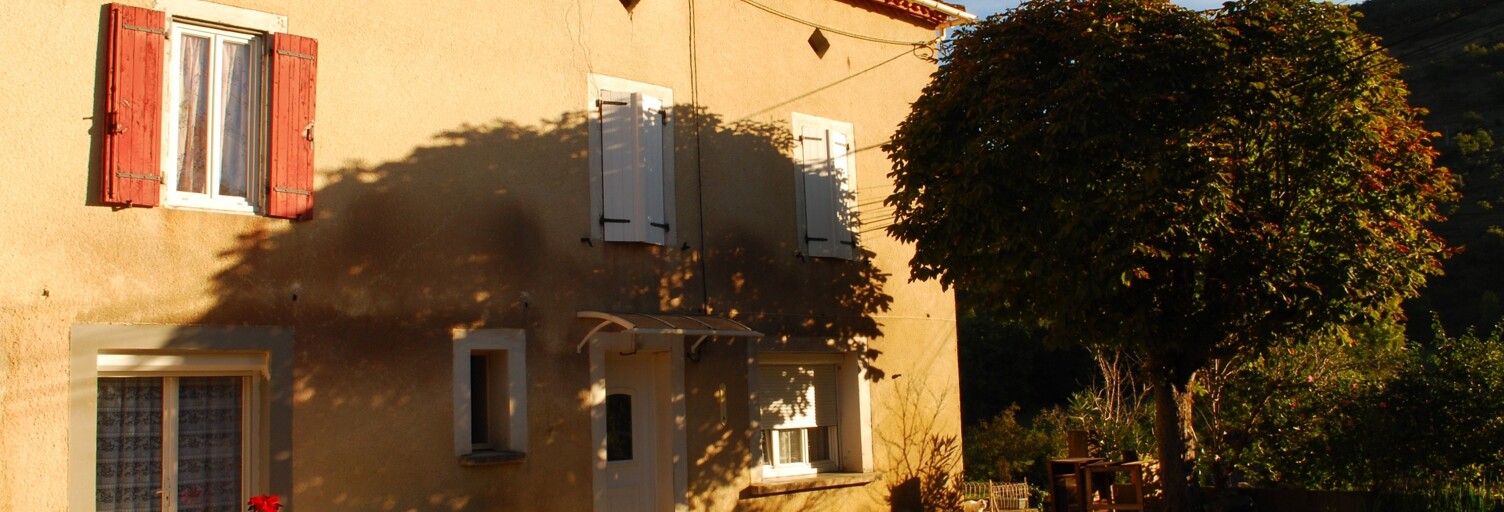 Maison 12 Pièces 280 m² à vendre à Vira (09120)