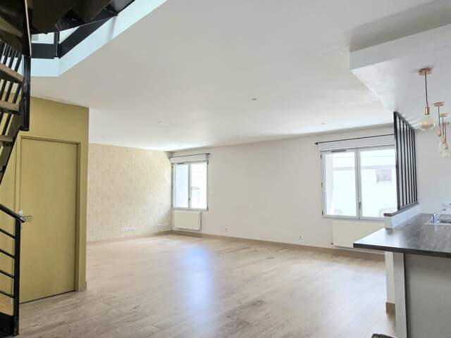Location Appartement 4 pièces — photo du bien
