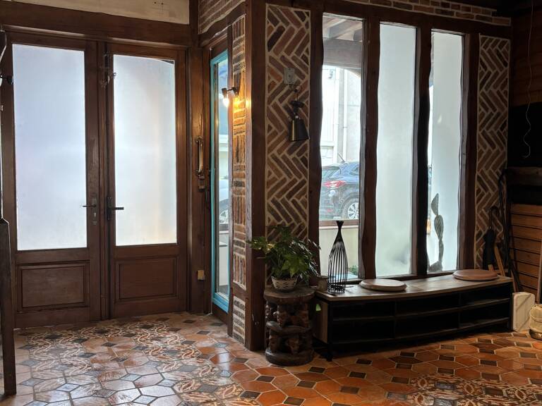 Vente Boutique/Local commercial 200 m&sup2; — photo 1