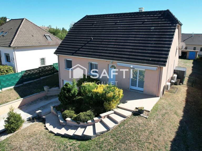 Maison 6 pièces avec jardin — photo 1