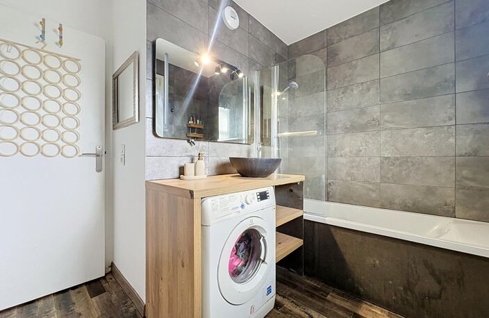 CHATOU  3 PIÈCES  71 M²  BALCON PLEIN SUD  PARKING — photo 4