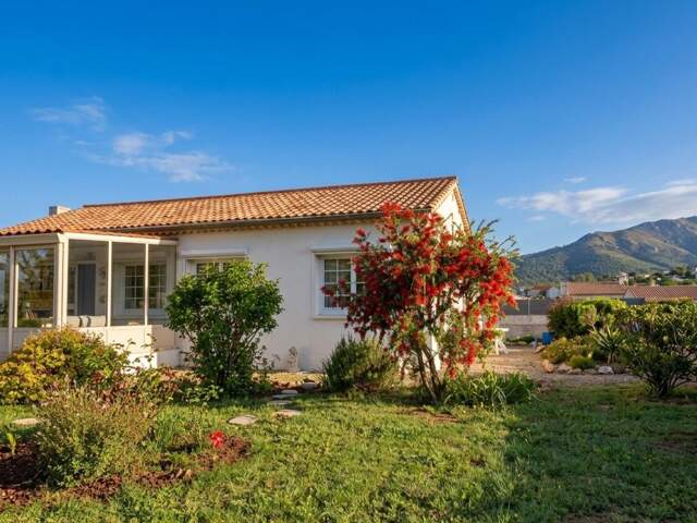 Maison avec 1 817 m² de terrain divisible — photo du bien
