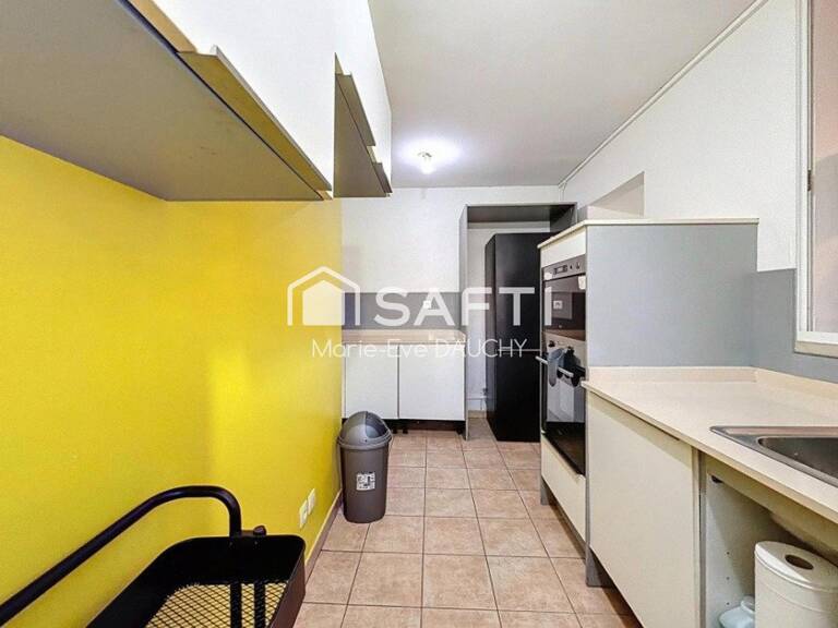 Baie-Mahault- appt T4 eau/edf/internet inclus — photo 1