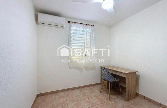Baie-Mahault- appt T4 eau/edf/internet inclus — photo 5