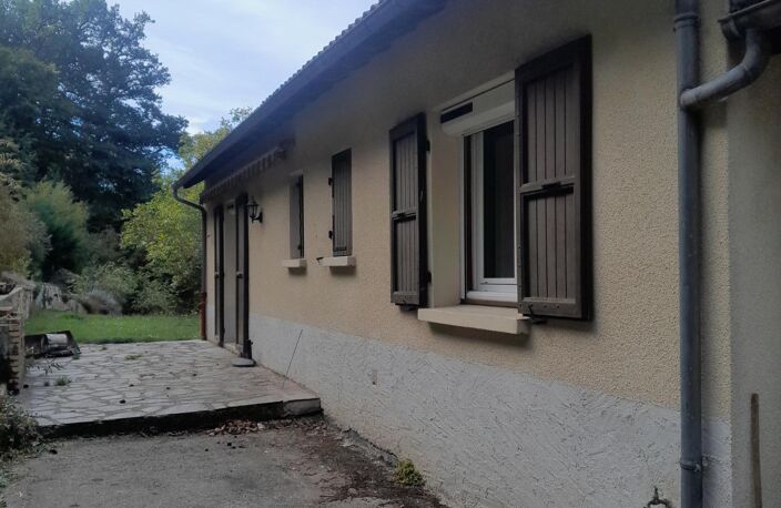 MAISON BATI DE QUALITE AVEC 4 CHAMBRES 2 GARAGES — photo 5