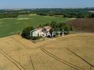 MAGNIFIQUE ENSEMBLE IMMOBILIER, REEL HAVRE DE PAIX — photo 2