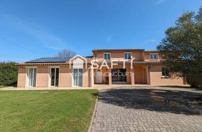 Villa familiale avec piscine au cœur de Labastide-Clermont — photo du bien