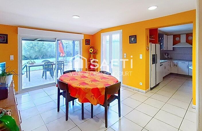 Villa familiale avec piscine au cœur de Labastide-Clermont — photo 4
