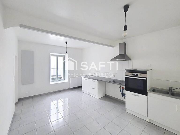 Maison de charme avec beau potentiel d'évolution — photo 1