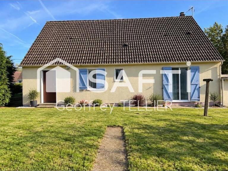 Maison avec grand terrain et dépendance — photo 1