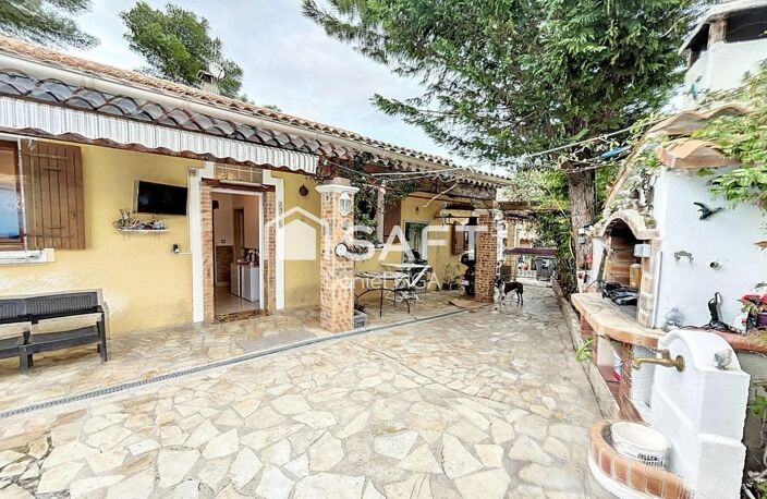 Maison de plain pied avec piscine et dépendance — photo 3