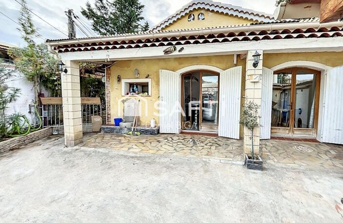 Maison de plain pied avec piscine et dépendance — photo 4