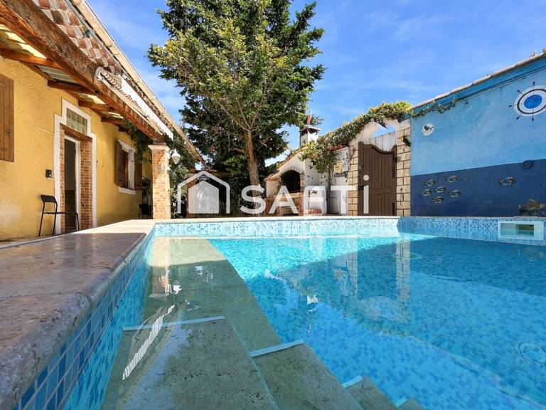 Maison de plain pied avec piscine et dépendance — photo 1