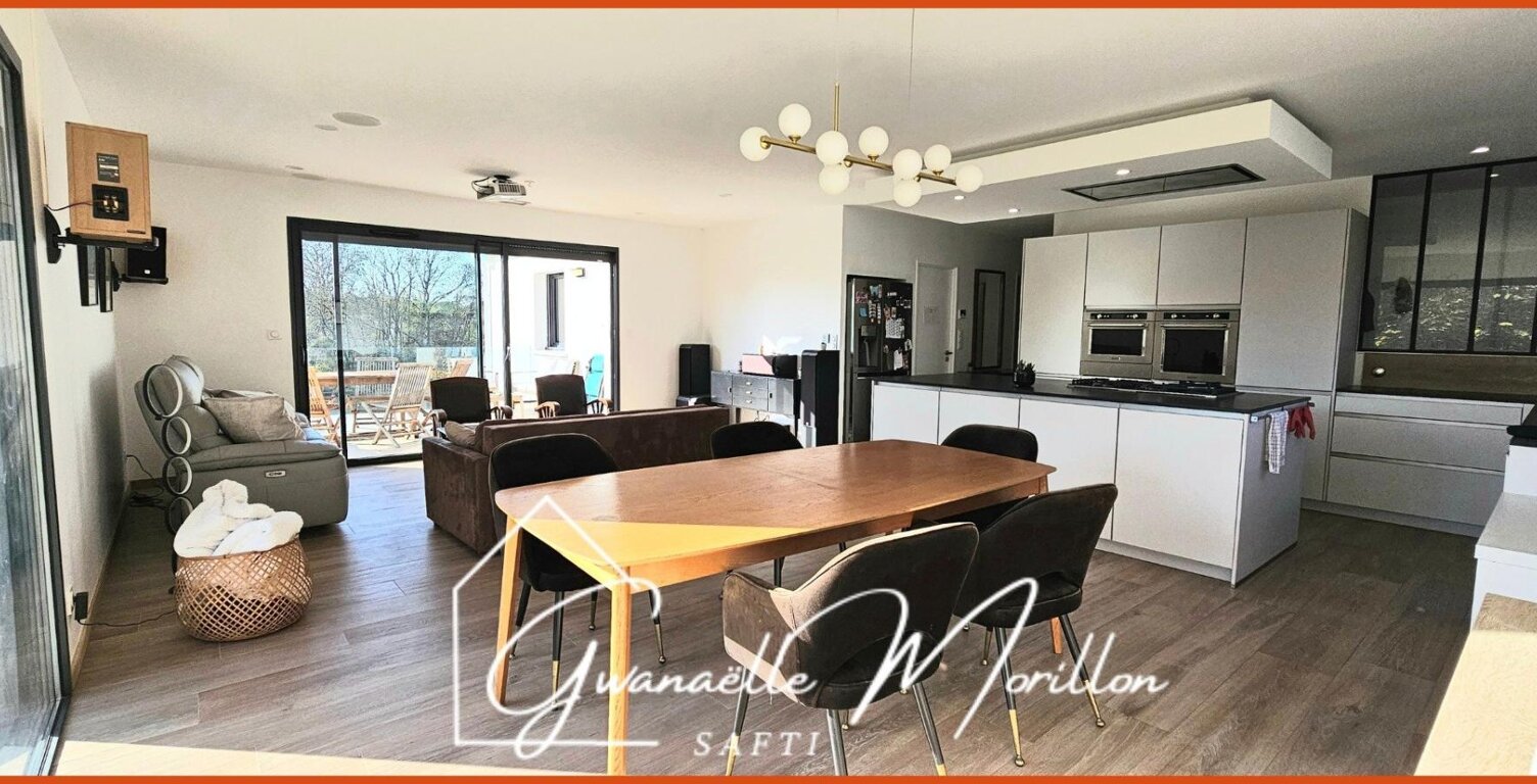 RARE, vue dégagée, 1 SDB par ch, sous sol 160m² — photo 1