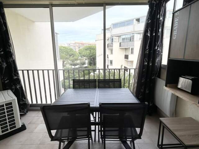 2 Pièces avec loggia et parking — photo du bien