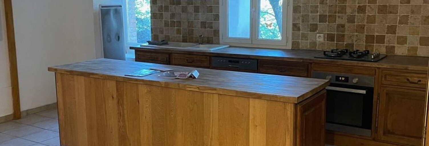 Appartement 5 Pièces 110 m² à louer à Les Mages (30960)
