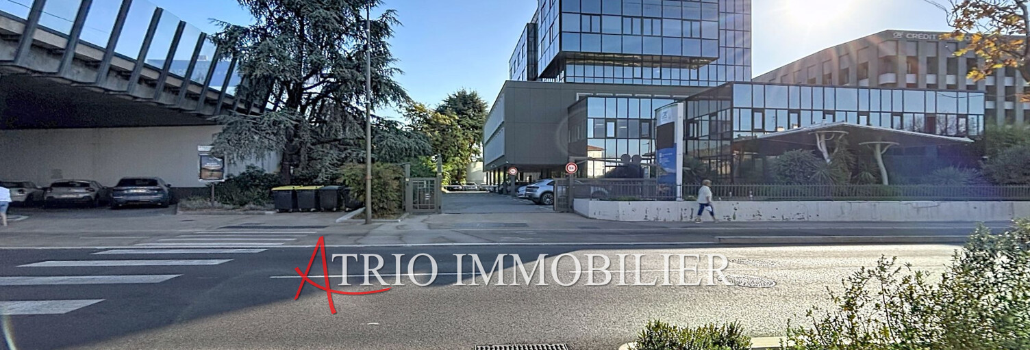 Garage  15 m² à louer à Saint-Laurent-du-Var (06700)