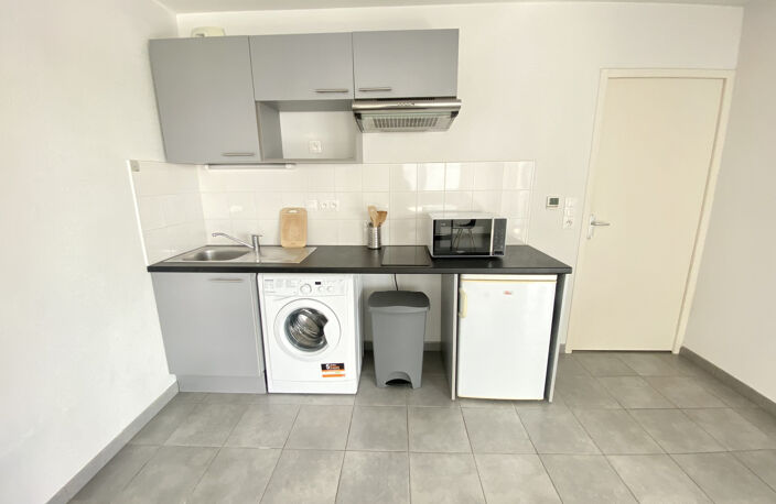 T2 MEUBLE - 18 place Rosa Park, NANTES - DELEGATION SGL — photo 5