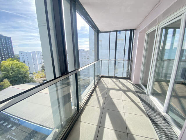 T2 MEUBLE - 18 place Rosa Park, NANTES - DELEGATION SGL — photo du bien