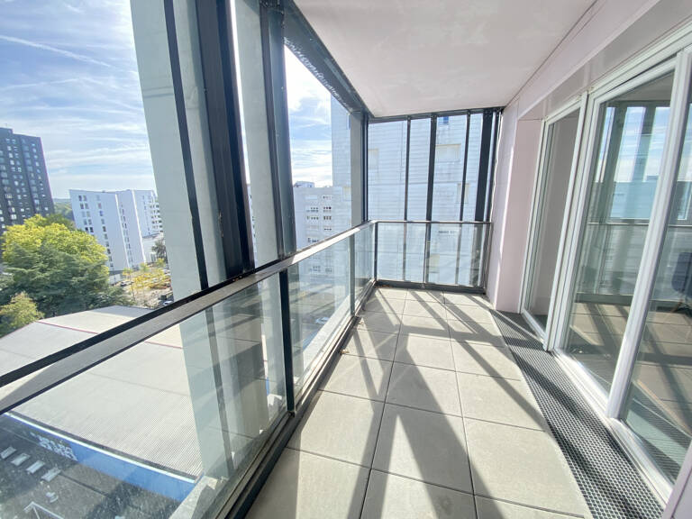 T2 MEUBLE - 18 place Rosa Park, NANTES - DELEGATION SGL — photo 1