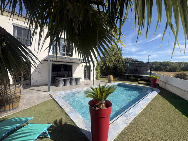Dépt Hérault (34) A Vendre sur Teyran Maison contemporaine T — photo du bien