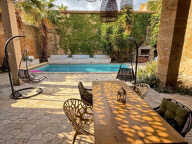 Maison Vigneronne d'exception de 380m2  Piscine 8X4 Garage d — photo 2