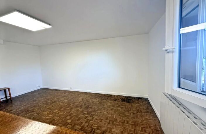STUDIO - A VENDRE - IVRY LA BATAILLE — photo 5