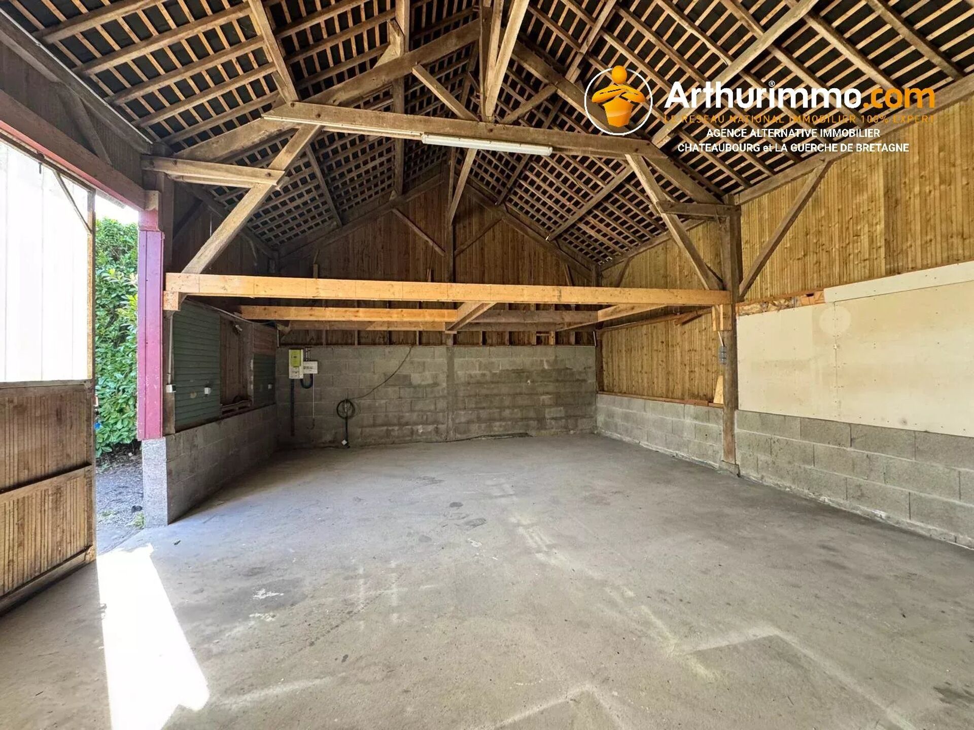 Local commercial 1 pièce 73 m² · à La Guerche-de-Bretagne · 73 m² · 360 €/mois