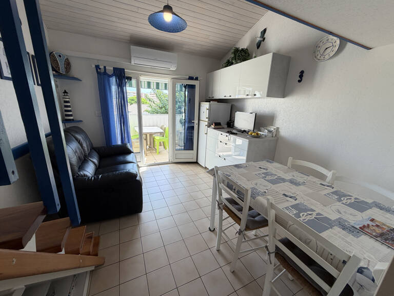 Vend appartement de 38m2 avec parking privatif et terrasse à — photo 1