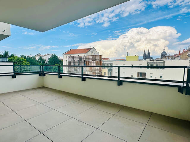 ALLEE BLATIN T3 neuf hors dispositif Pinel avec terrasse — photo du bien