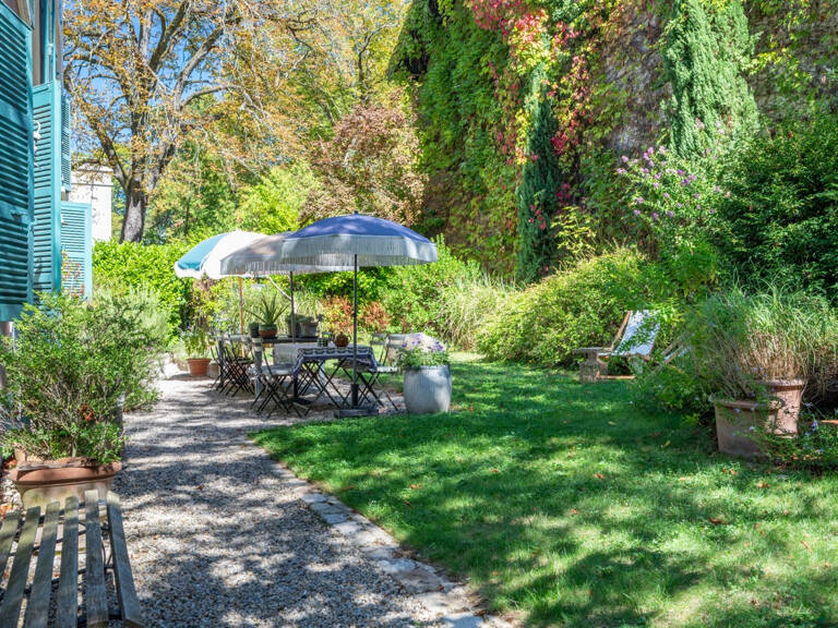Caluire - Quai de Saône : Superbe Rez-de-jardin au coeur d'u — photo 1