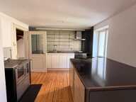 11182 - Prix: 573.000€ - Très belle maison de caractère (possibilité deux logements indépendants) sur env. 10 ares, situation très au calme et internationale! — photo 3