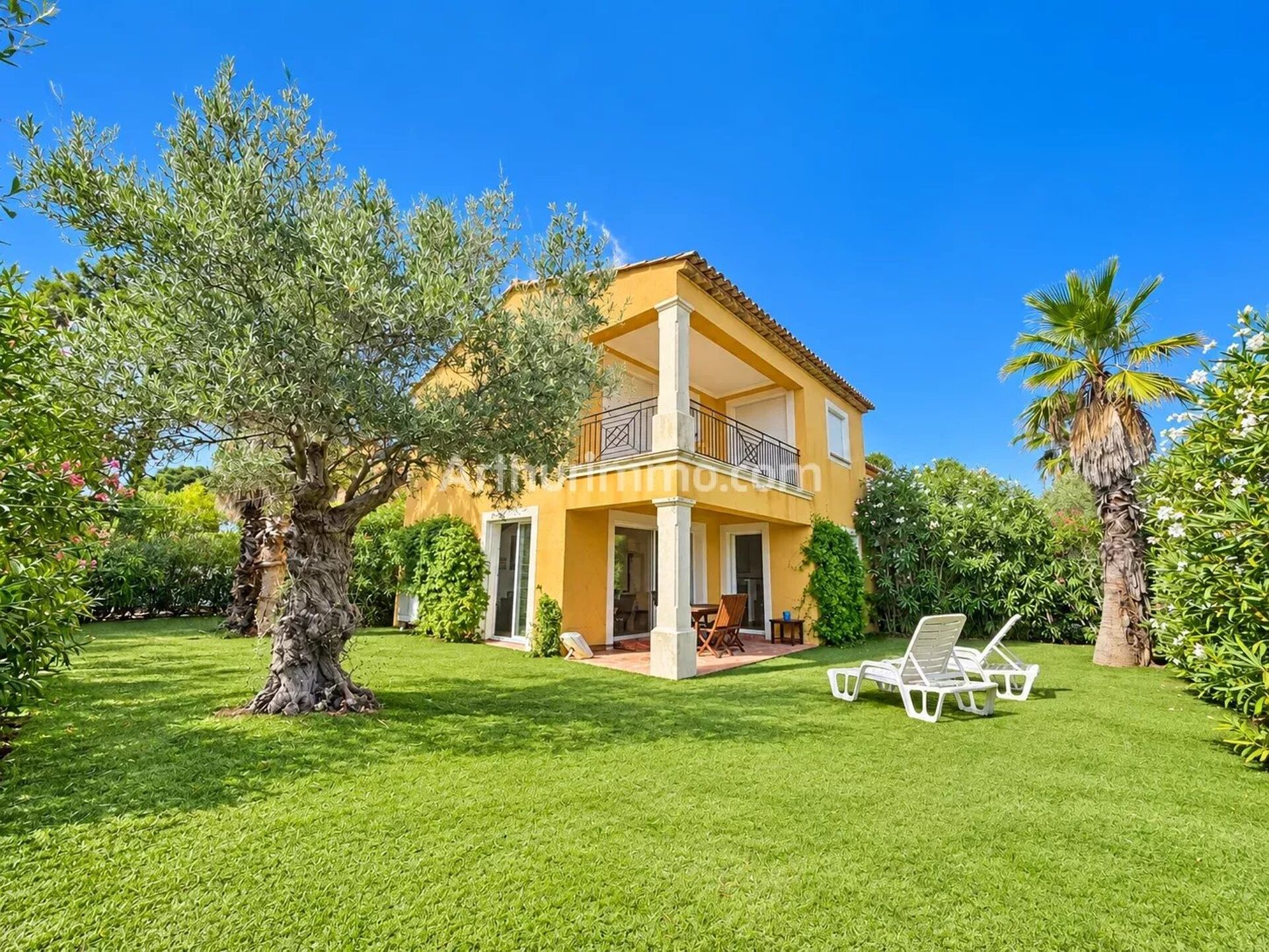 Maison 3 pièces 82 m² · à Roquebrune-sur-Argens · 82 m² · 419 000 €