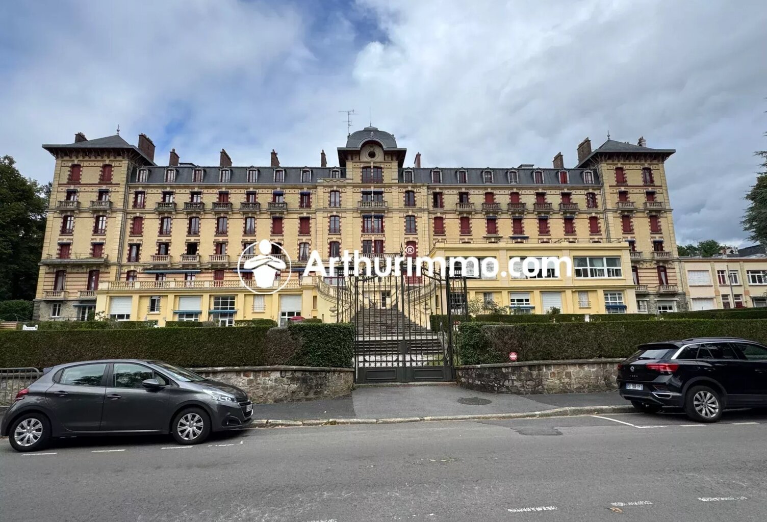 BAGNOLES DE L'ORNE - APPARTEMENT T3 - VUE LAC — photo 1