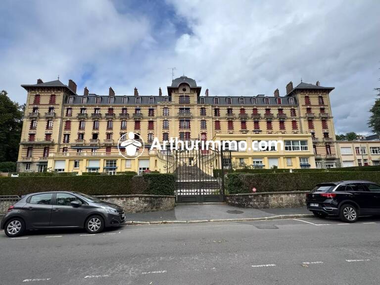 BAGNOLES DE L'ORNE - APPARTEMENT T3 - VUE LAC — photo 1