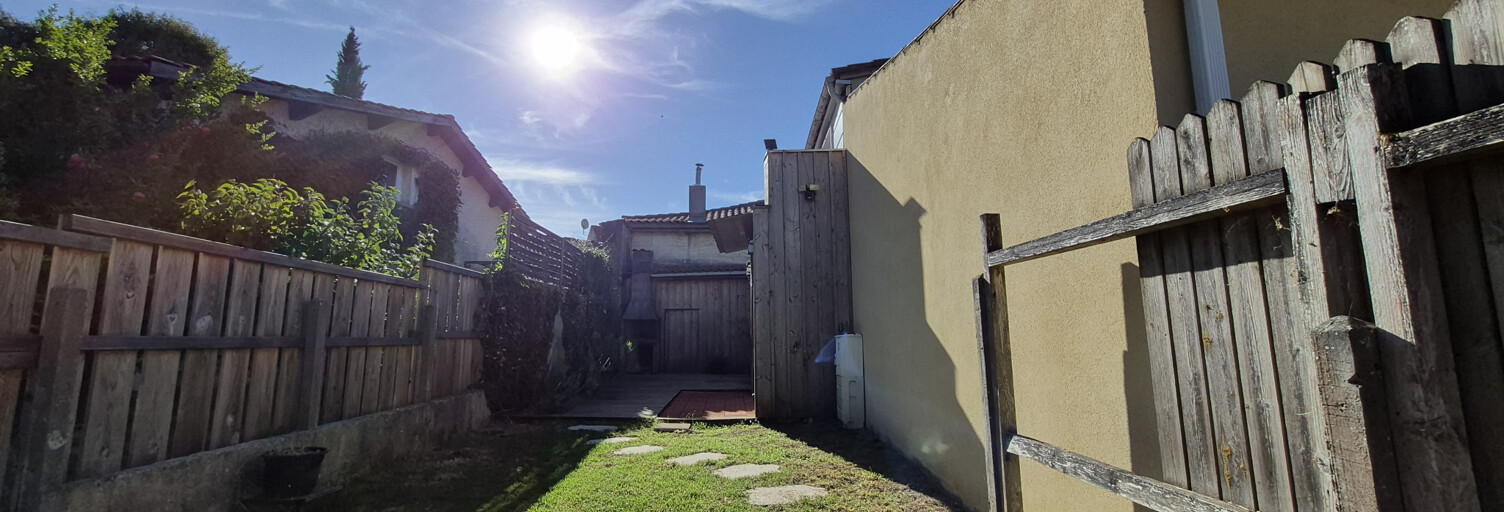 Maison 4 Pièces 121 m² à louer à Saint-Sulpice-et-Cameyrac (33450)