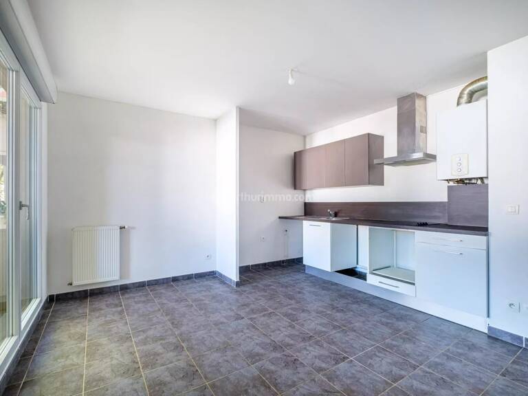 À vendre en exclusivité – Très beau T3 de 66 m² avec balcon et garage – Villeurbanne, proche Lyon 3ᵉ — photo 1