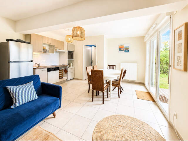 ARES - JOLI APPARTEMENT T3 PROCHE CENTRE VILLE ET BASSIN — photo du bien