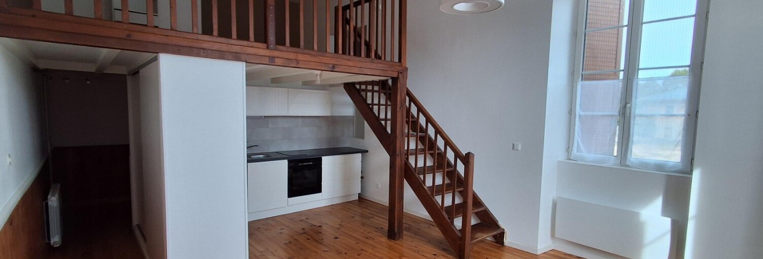 Appartement 1 Pièce 46 m² à louer à Nivollet-Montgriffon (01230)