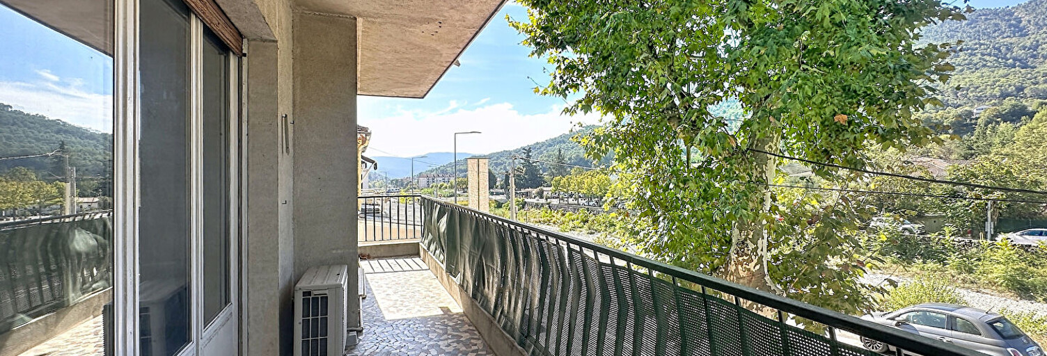 Appartement 3 Pièces 62 m² à vendre à Contes (06390)