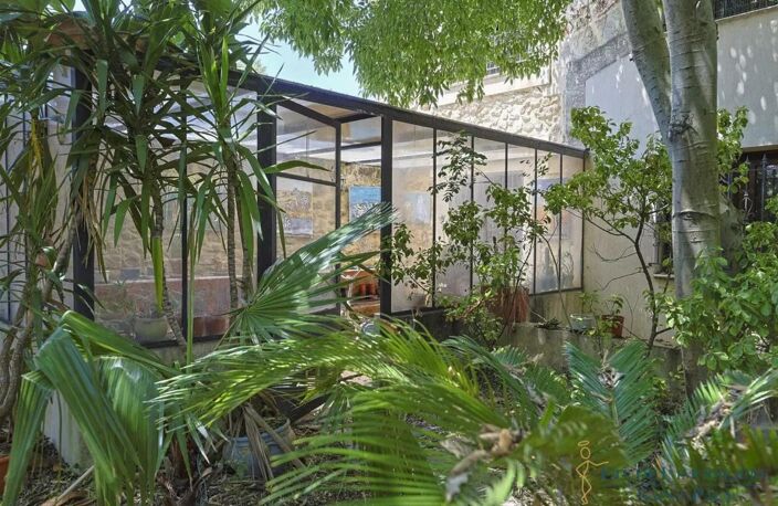 Maison d'Exception de 245 m²  Ancien Chai Viticole Rénové en 2000 — photo 3