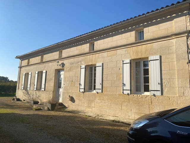 Très Belle Charentaise - 3 chambres - CLION — photo du bien