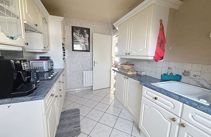 PLEIN CENTRE BEL APPARTEMENT — photo 5