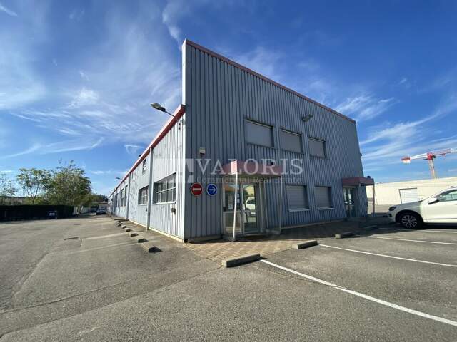 LOCAL D'ACTIVITE - ATELIER à LOUER — photo du bien