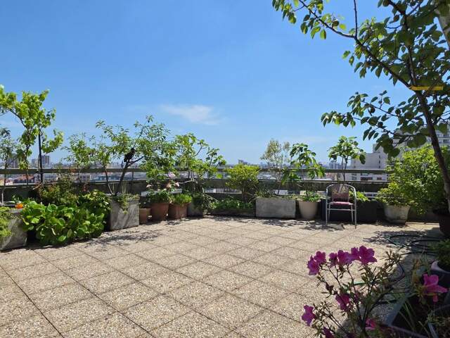 Appartement 4 pièces 90m² avec terrasse plein ciel 100m² — photo du bien