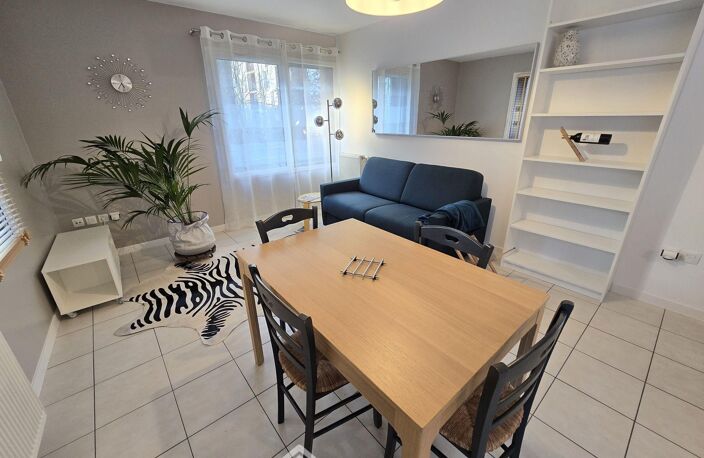 Maison - 80.6m² - Bordeaux — photo 2