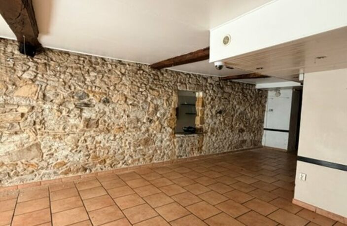 LOCAL COMMERCIAL à VENDRE — photo 2