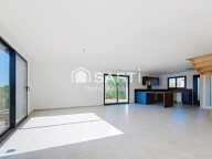 Villa neuve T5 de 135 m² sur 350 m² de terrain — photo 4