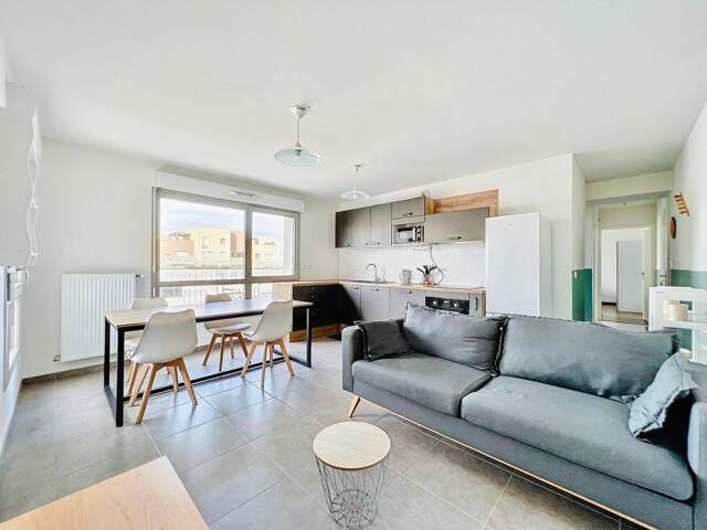Croix Luizet, superbe T3 meublé 58m² — photo du bien